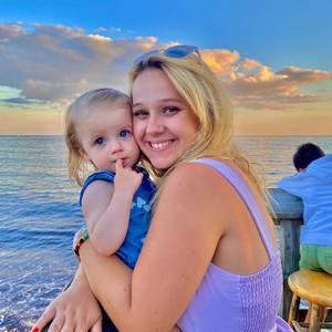 Meet your Posher, Alyssa